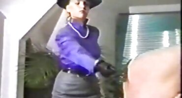 phim sex nha trang Anissa sexonline Kate hút một khách hàng.